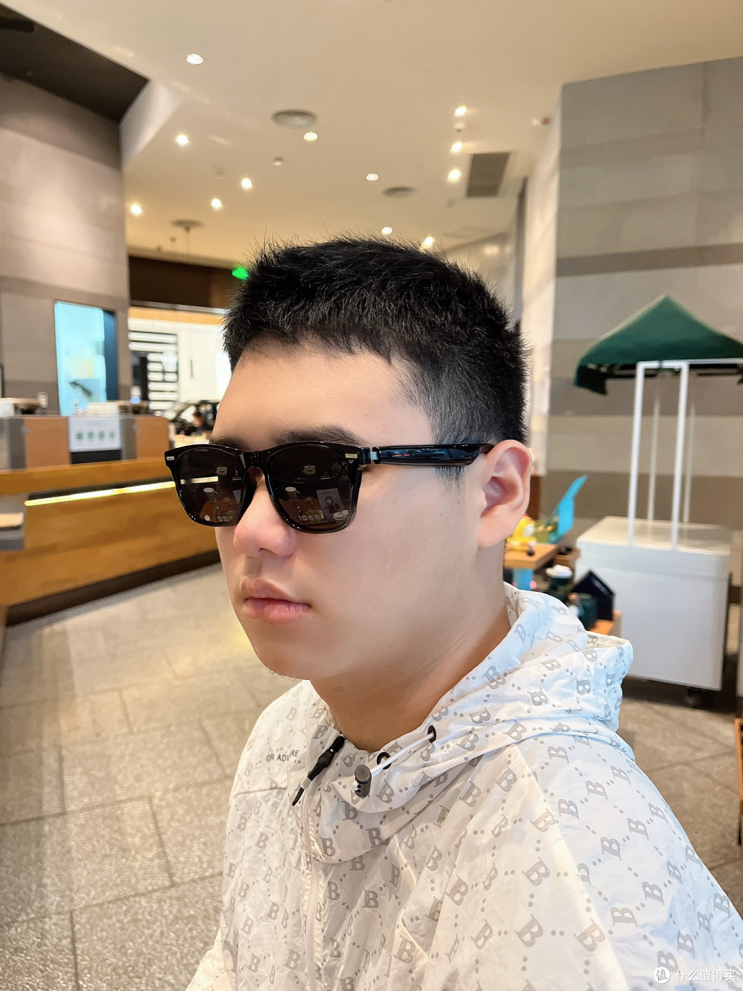 解鎖未來生活新方式 BLINBLIND 13智能藍牙眼鏡的驚艷魅力